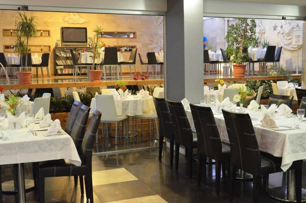 五月公园酒店 4