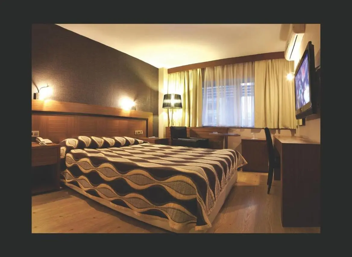 Susuzlu Hotel 1