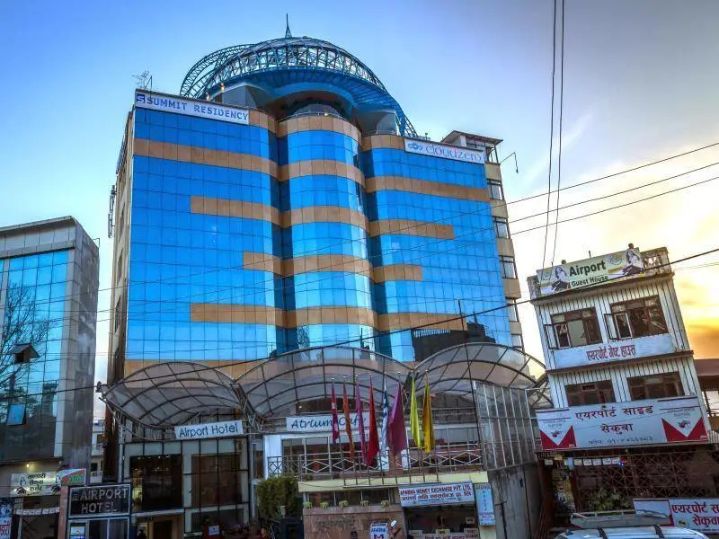 Airport Hotel 2