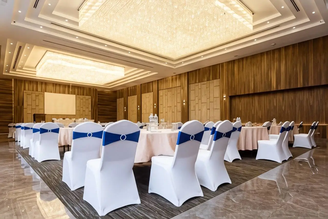 Grand Hotel Kathmandu 6