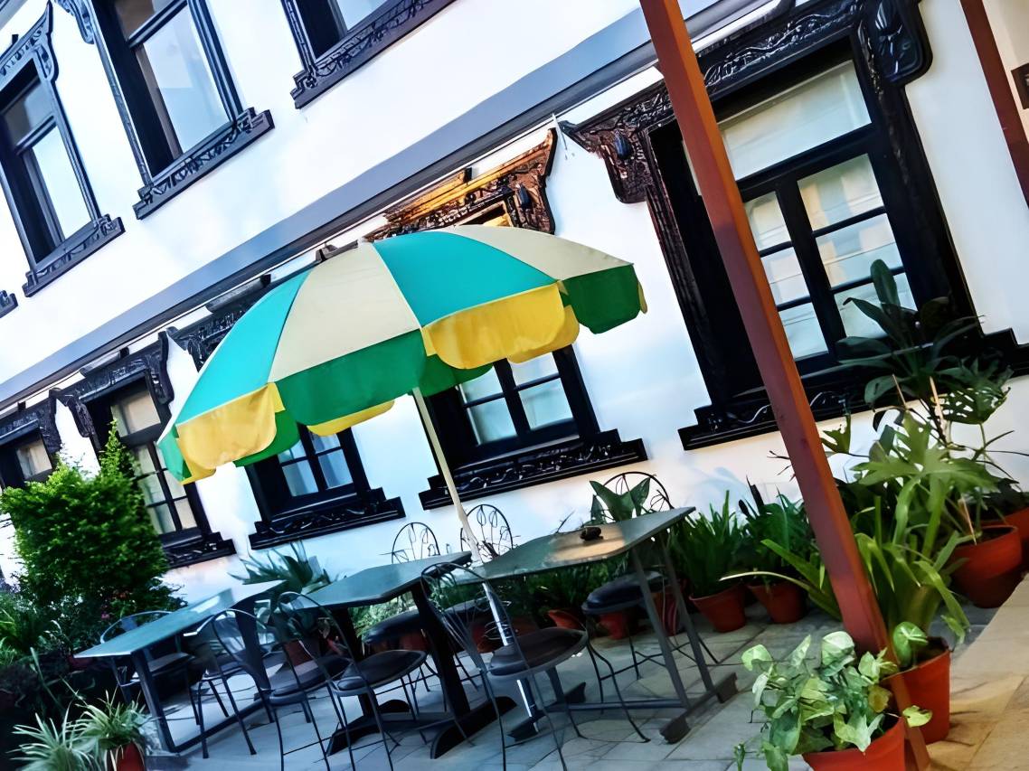 Hotel Heranya 5