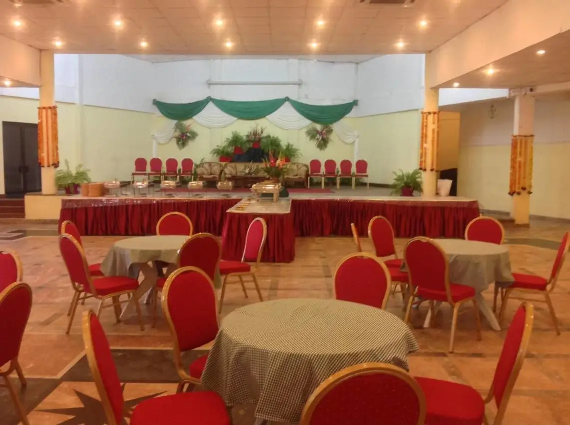 Siddhartha Hotel Narayangarh 4