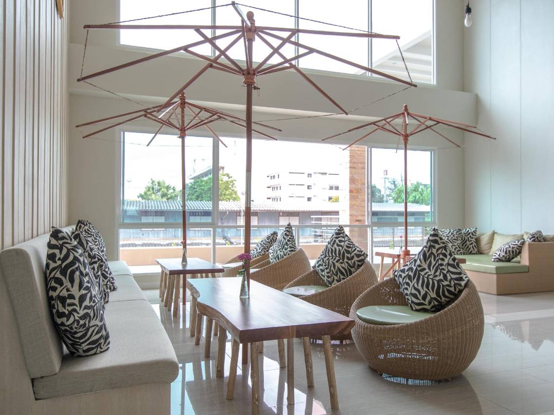 Prachuap Grand Hotel 7