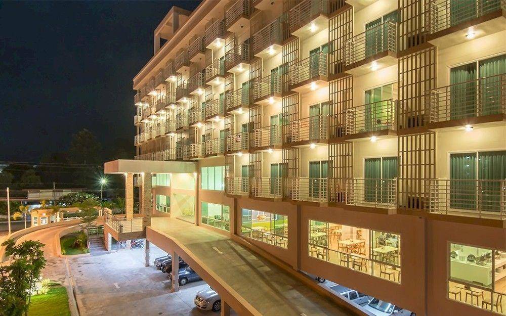 Prachuap Grand Hotel 2