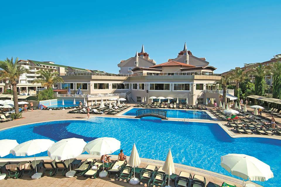 Aydinbey Famous Resort - Ultra All Inclusive 1