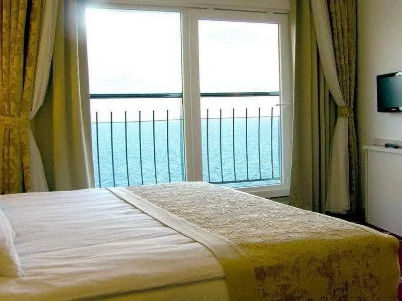 Lamos Resort Hotel & Convention Center 4
