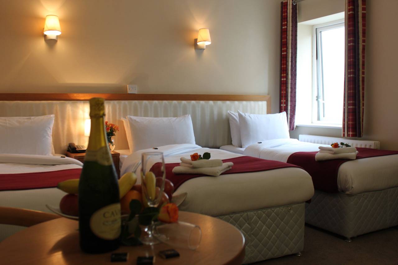 The Pier Hotel 3