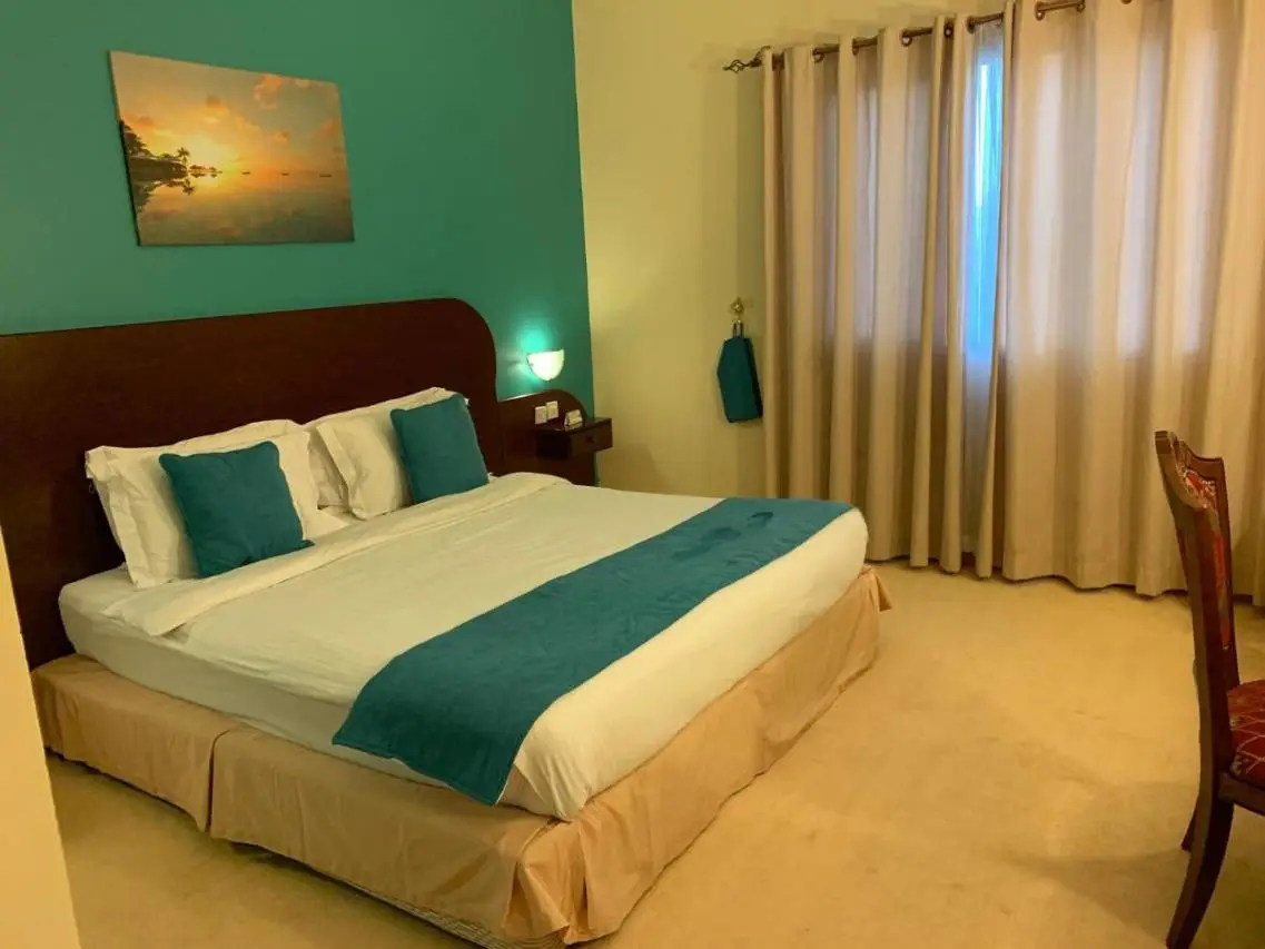 Al Wadi Hotel 2