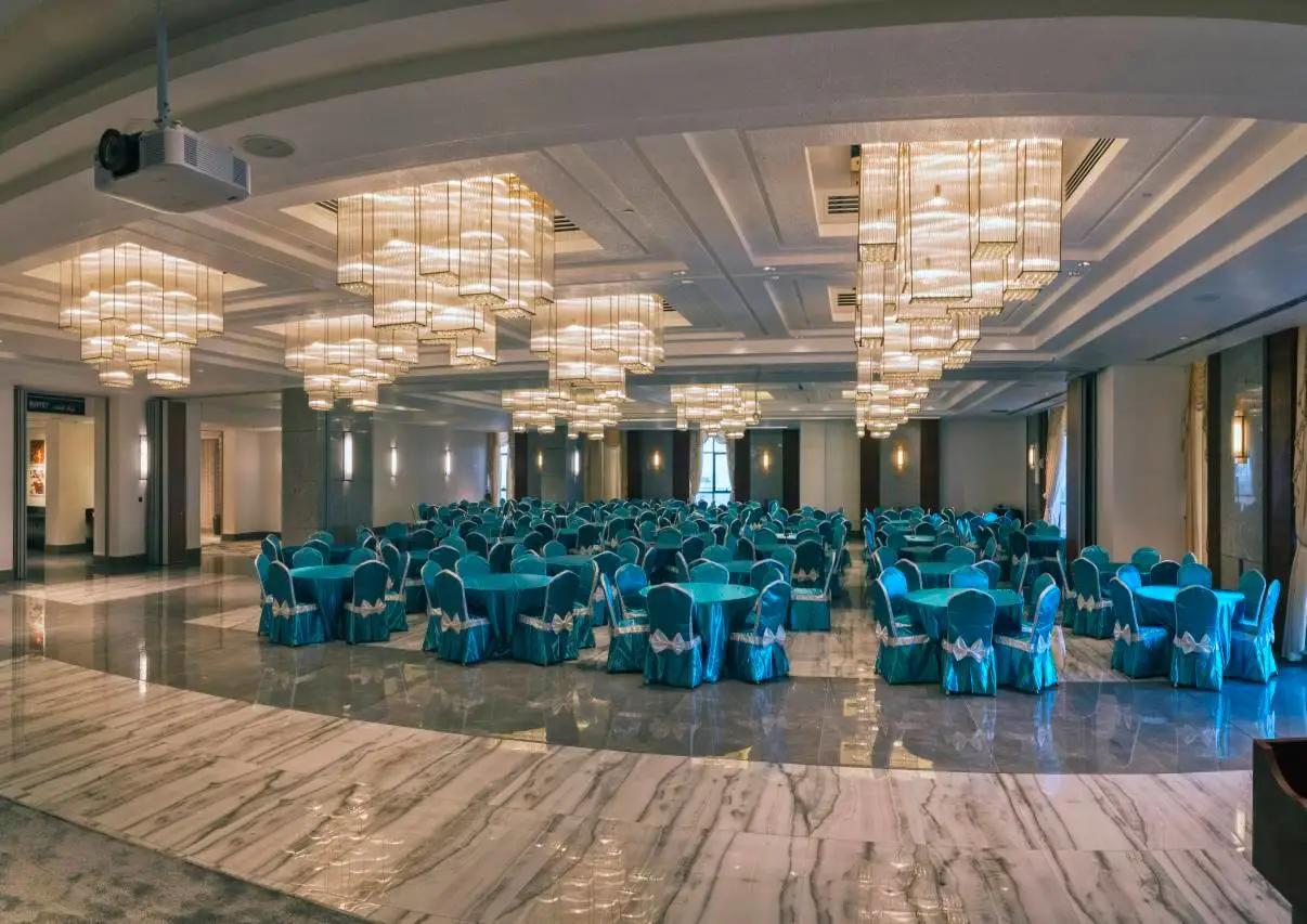 Boulevard Hotel Oman 5