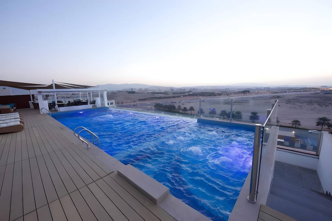 Carnelian Muscat - Airport Hotel 5