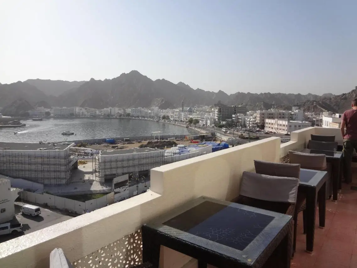 Marina Hotel 6