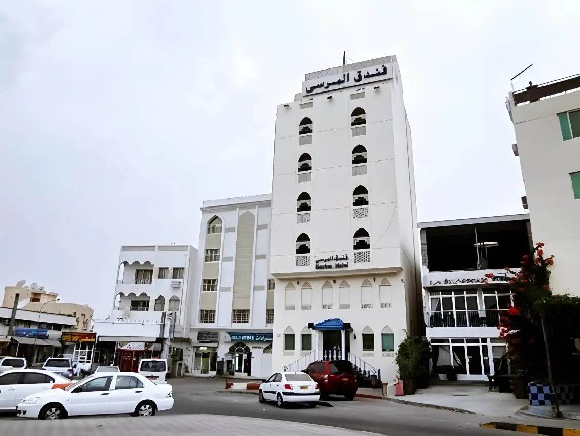 Marina Hotel 1