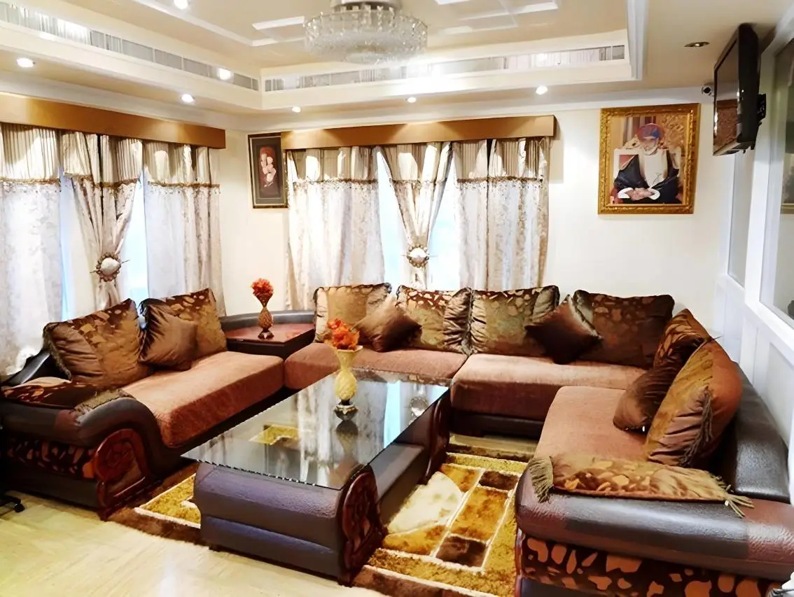 Marina Hotel 7