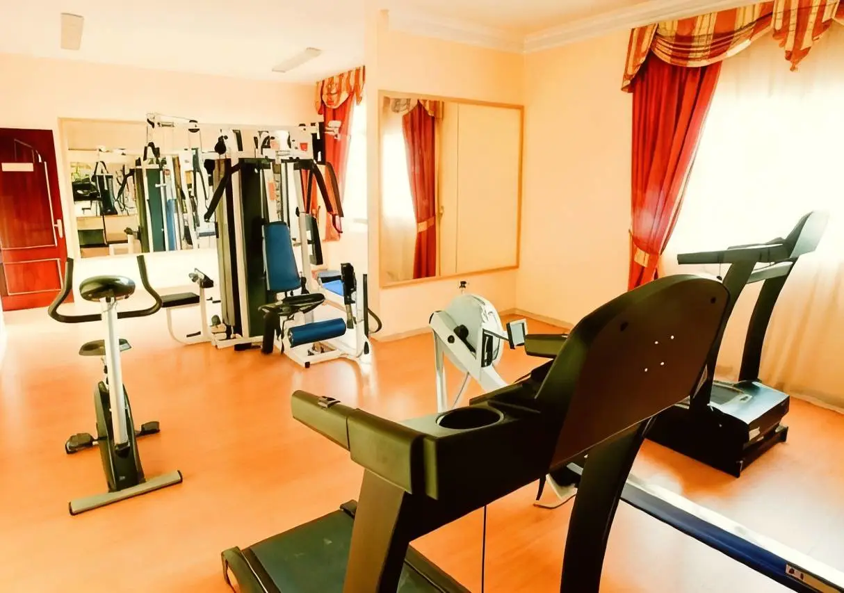 Safeer Hotel Suites 5