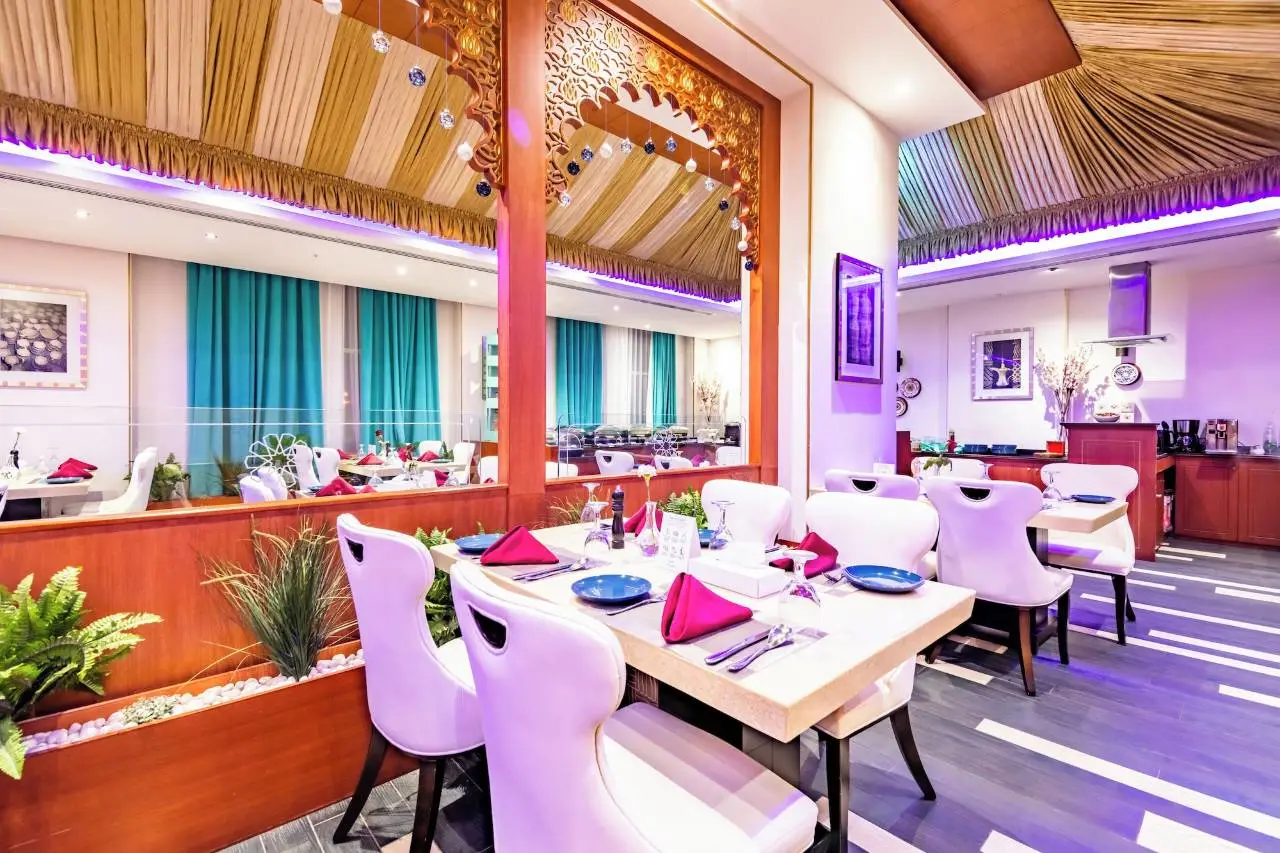 The Platinum Hotel 4