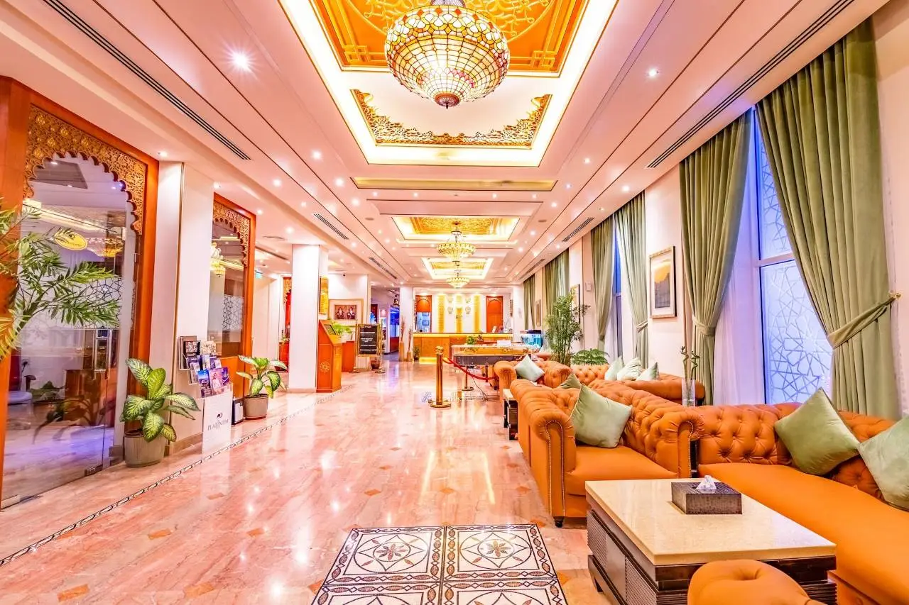 The Platinum Hotel 7