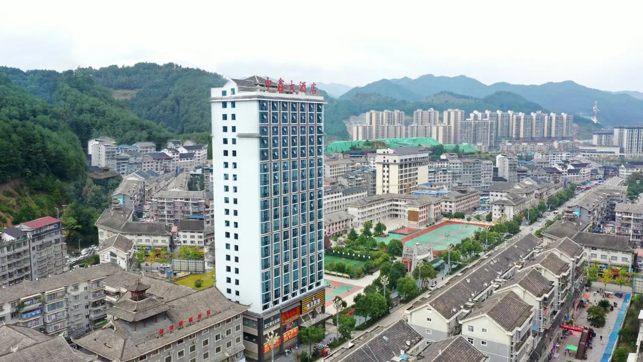 Jianhe Zhongxin Grand Hotel 1