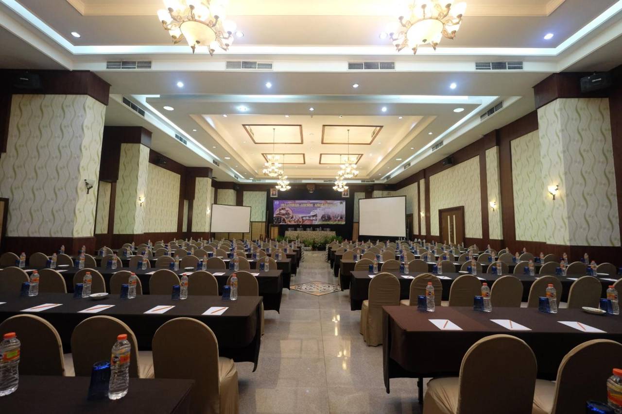 Hotel Pandanaran 6