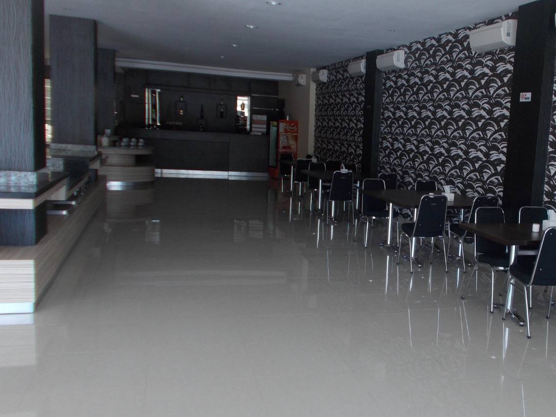 John's Hotel 5