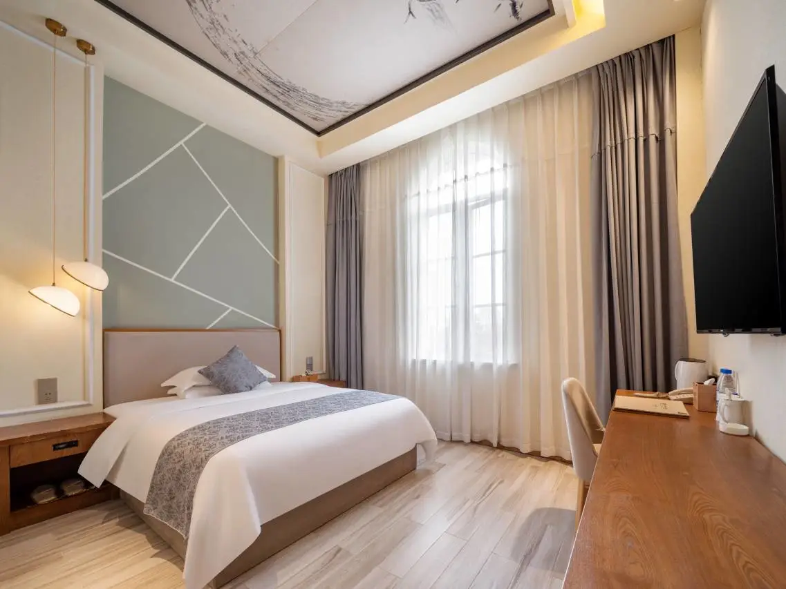 Beverly Boutique Hotel - Yancheng Ju Longhu European Flower Street 3