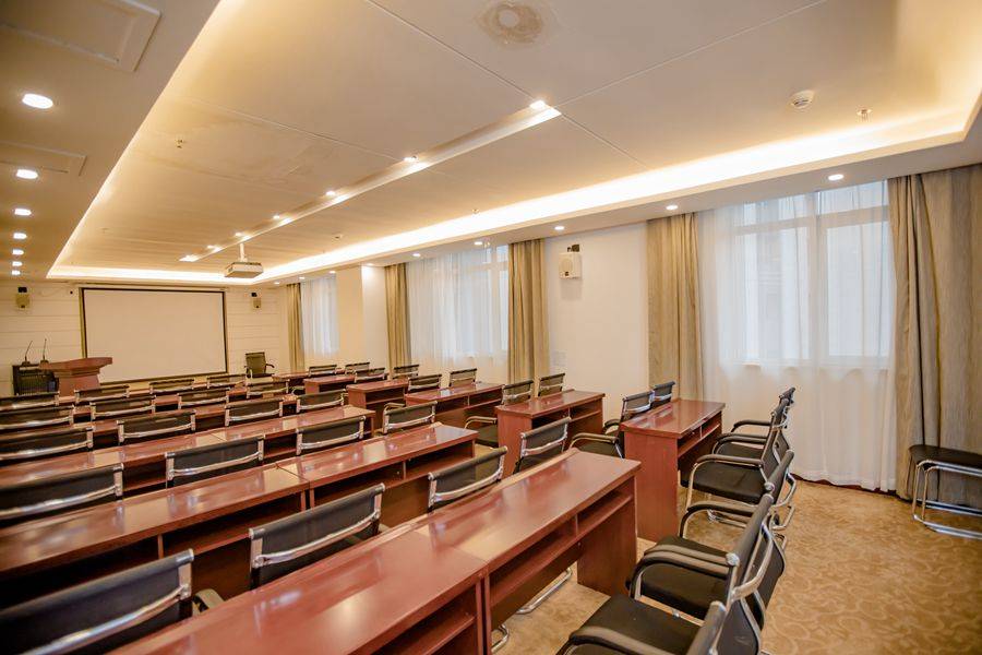 Feifan Hotel (Tianjin South Railway Station Branch) 5