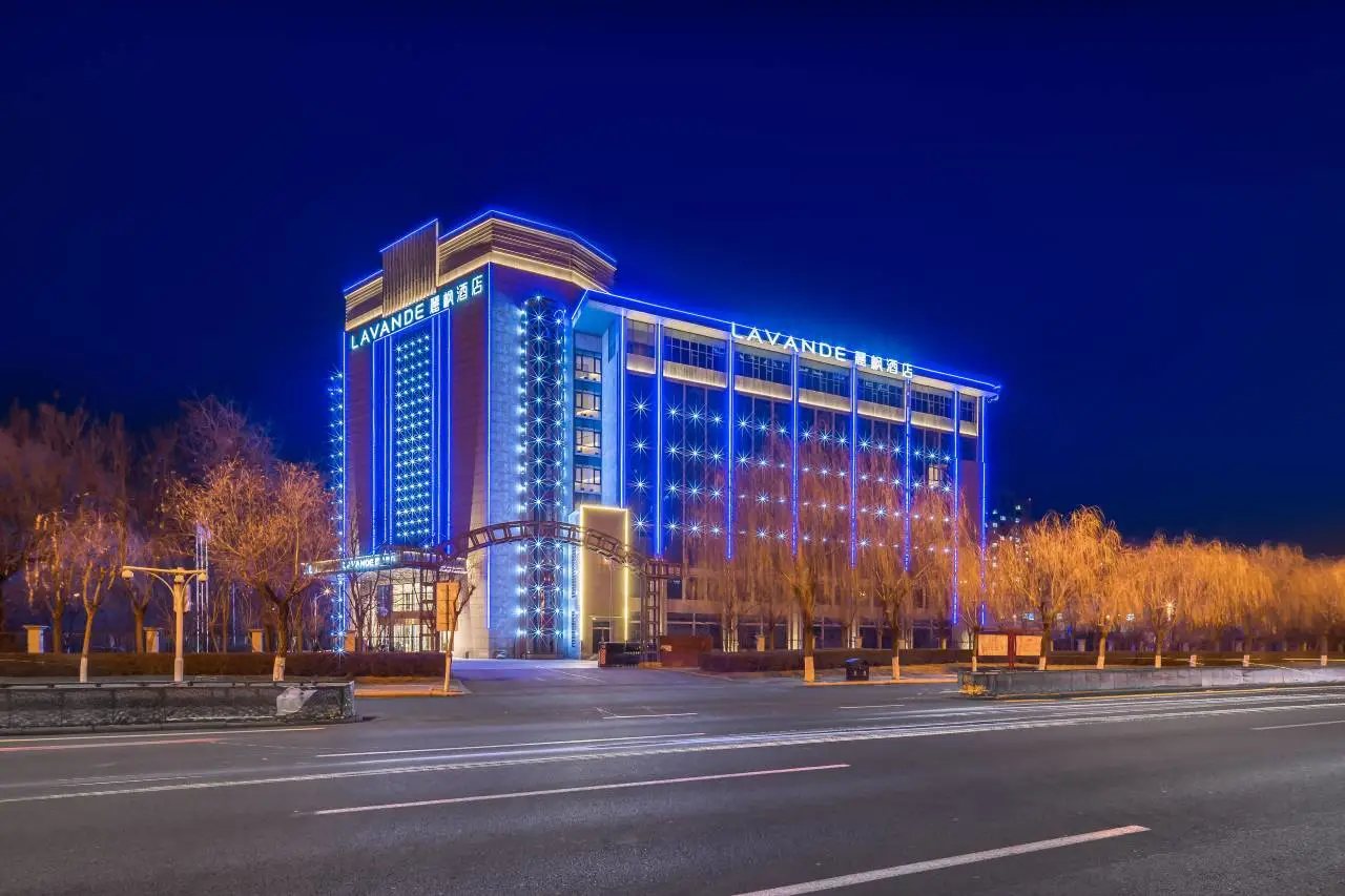 Lifeng Hotel (Tianjin Beicheng Road Children's Hospital Liuyuan Subway Station Store) 2