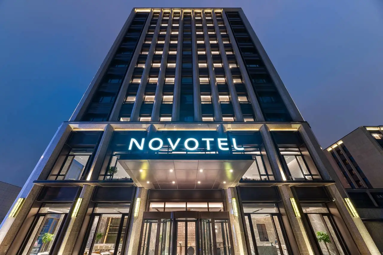 Tianjin Gu Lou Novotel Hotel 1