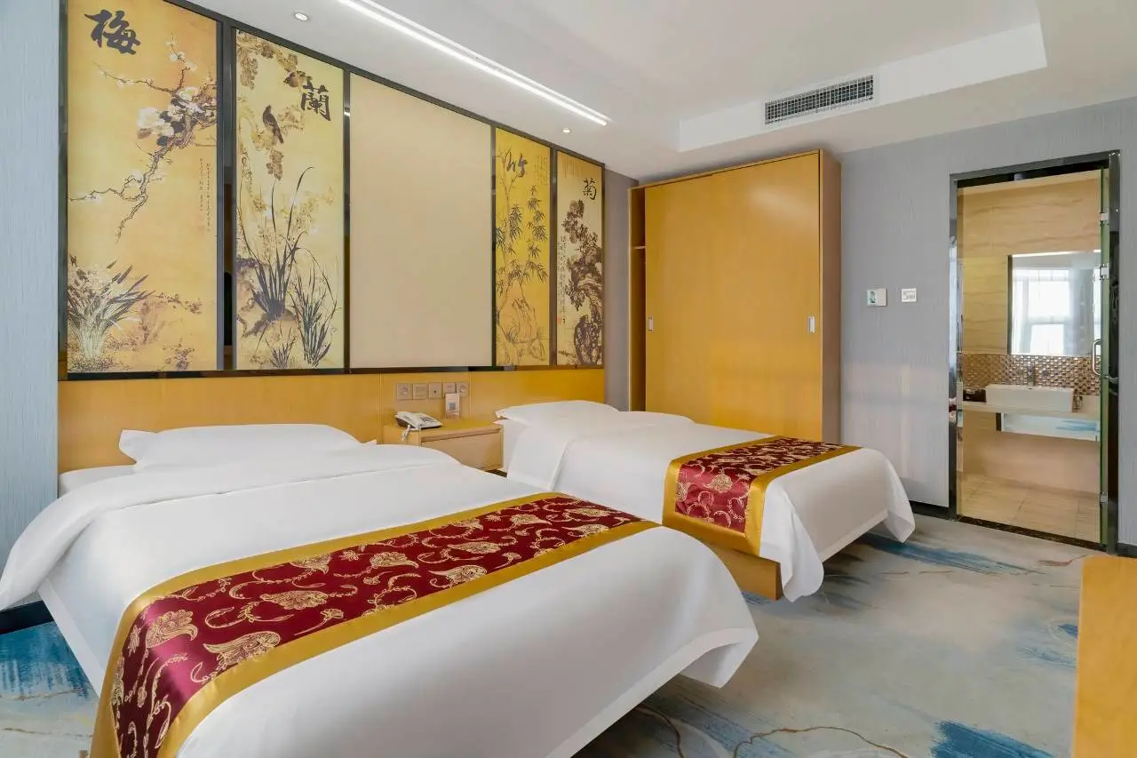 Tianjin Yuhua Grand Hotel (Baodi Passenger Station Store) 3