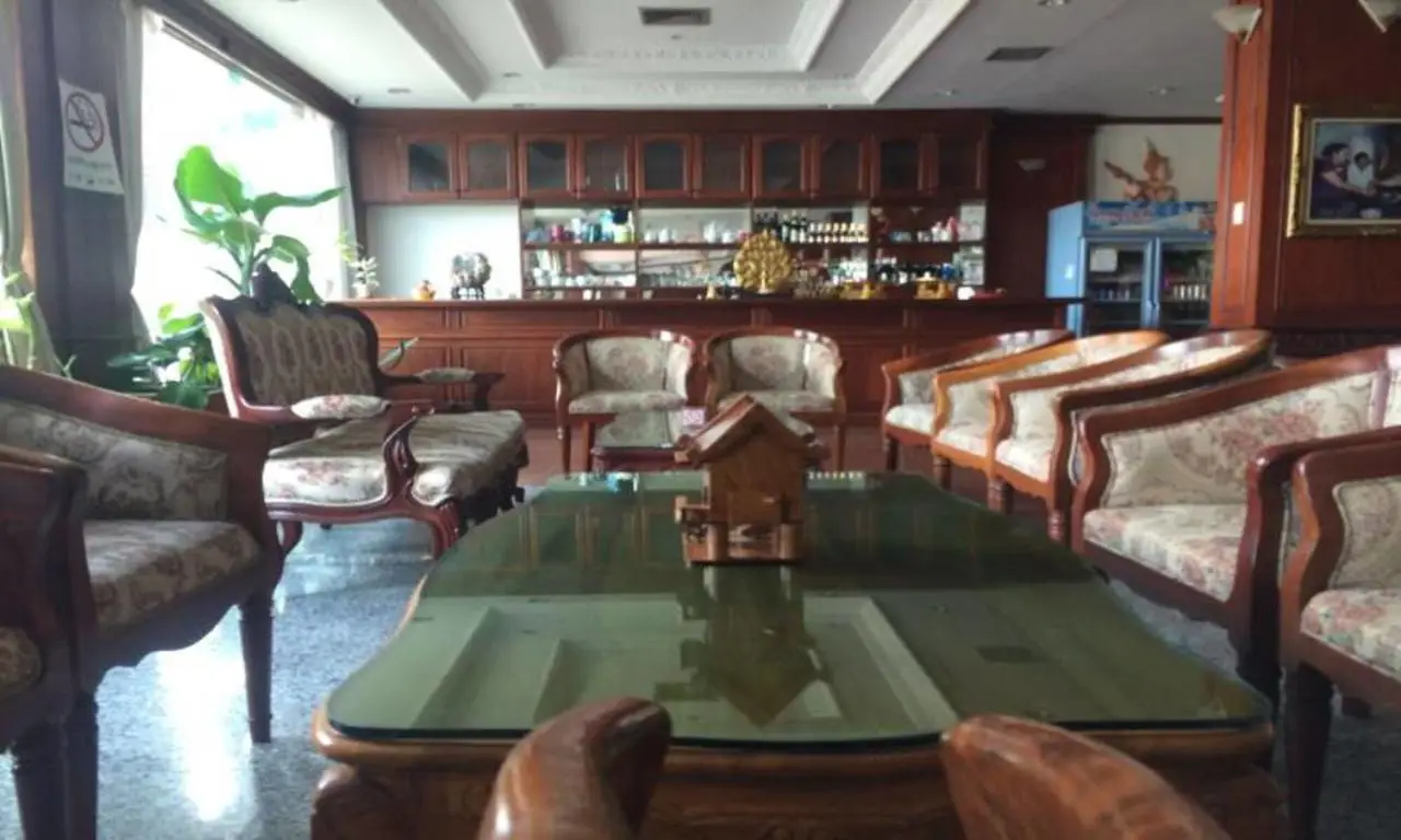 Angkham Hotel 6