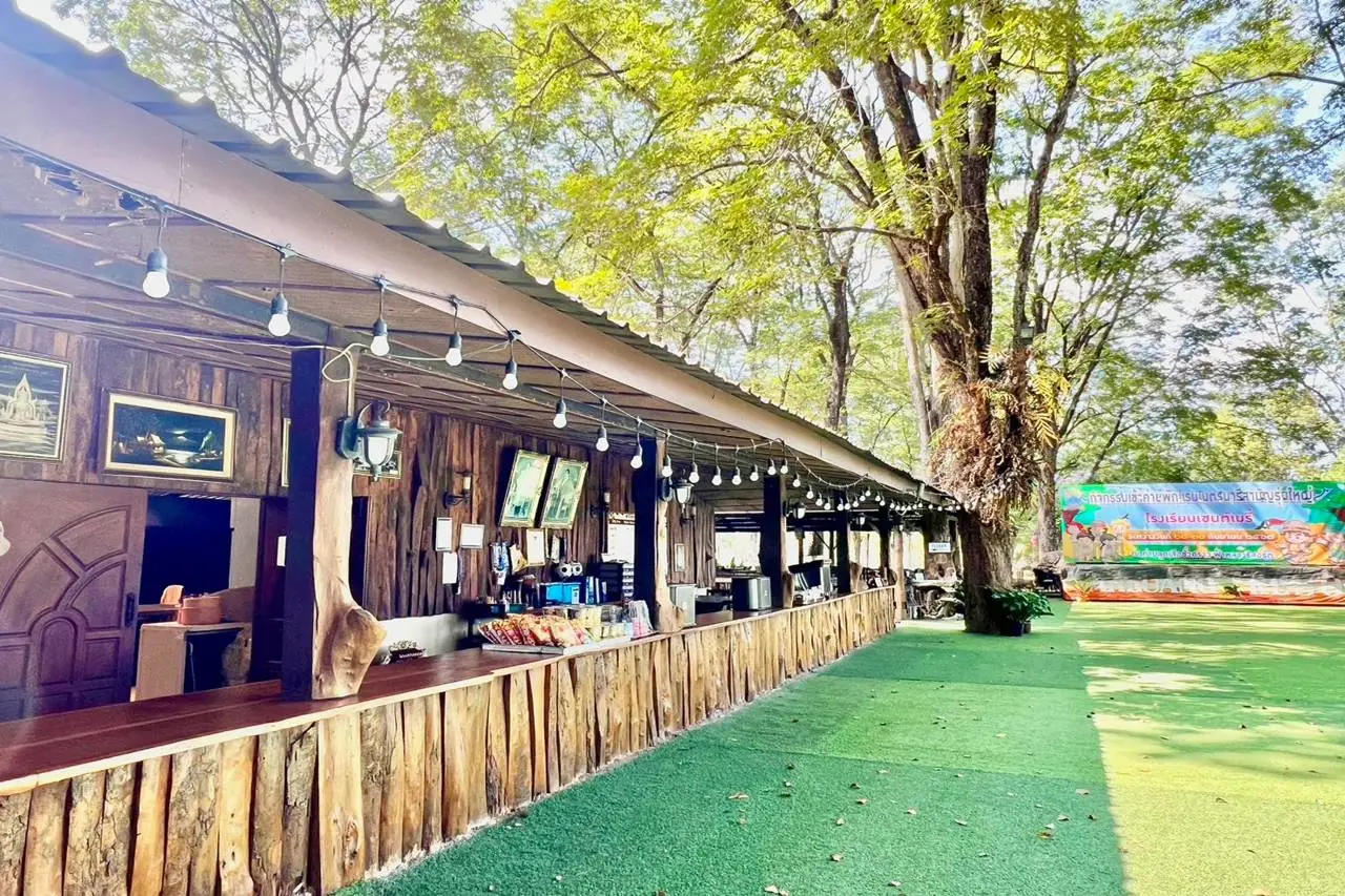 Fahluang Resort 6