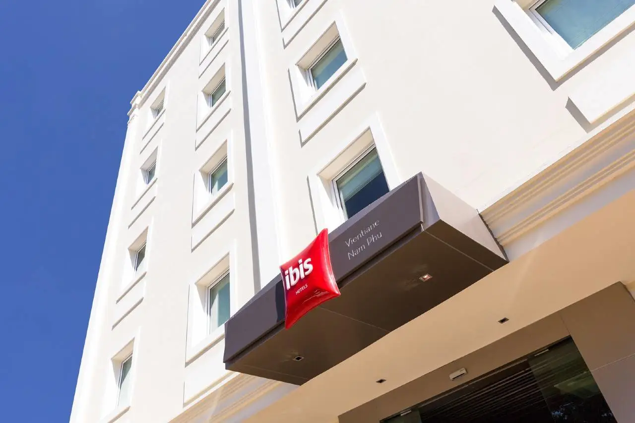 Ibis Vientiane Nam Phu 1