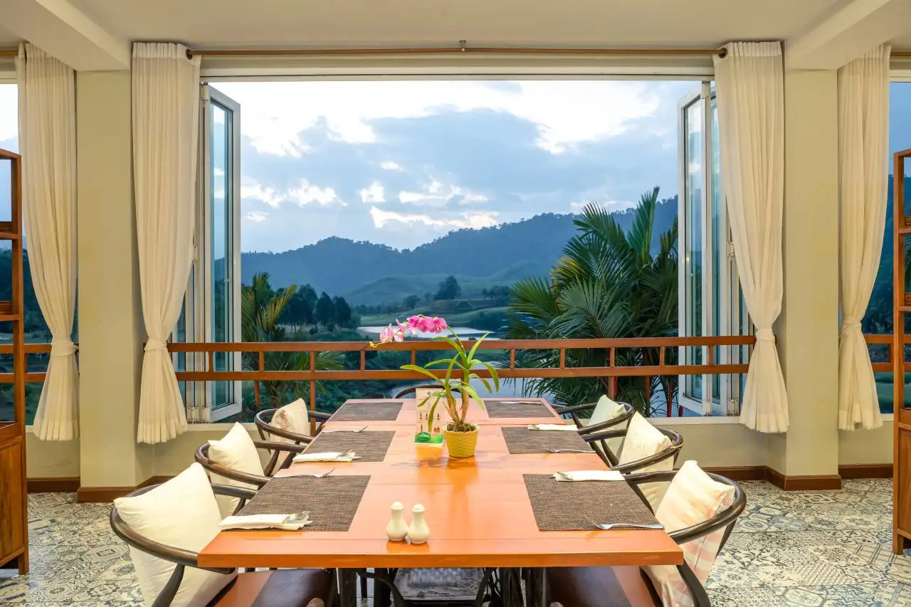 Katathong Golf Resort & Spa 4