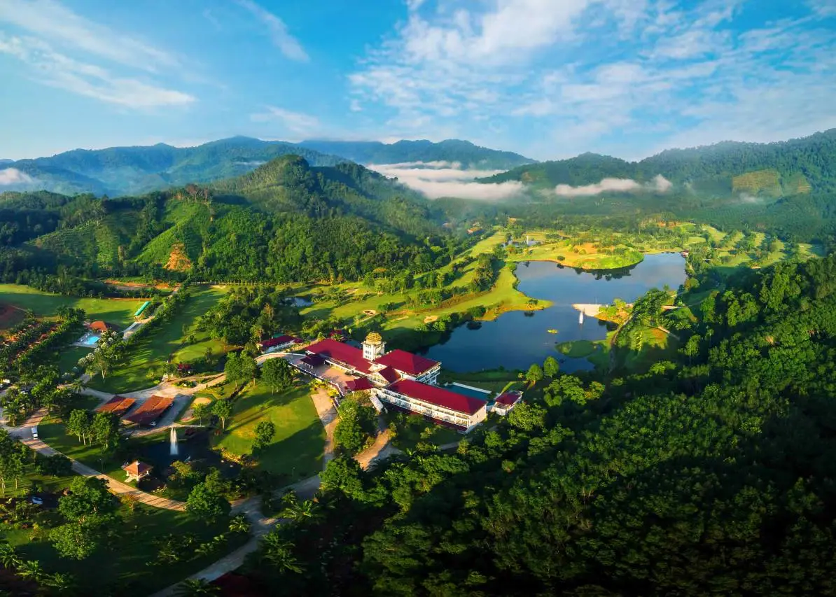 Katathong Golf Resort & Spa 1