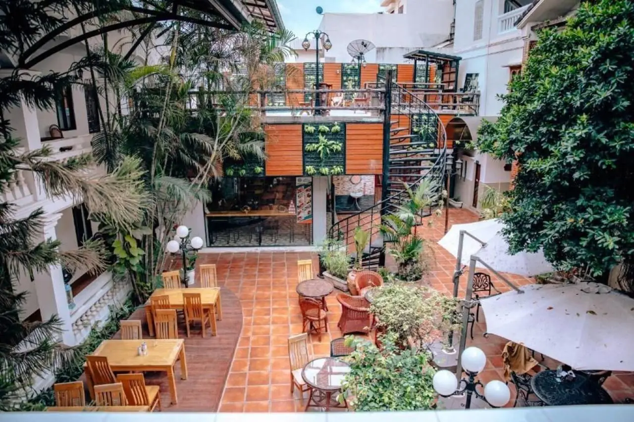 Mali Namphu Hotel 2