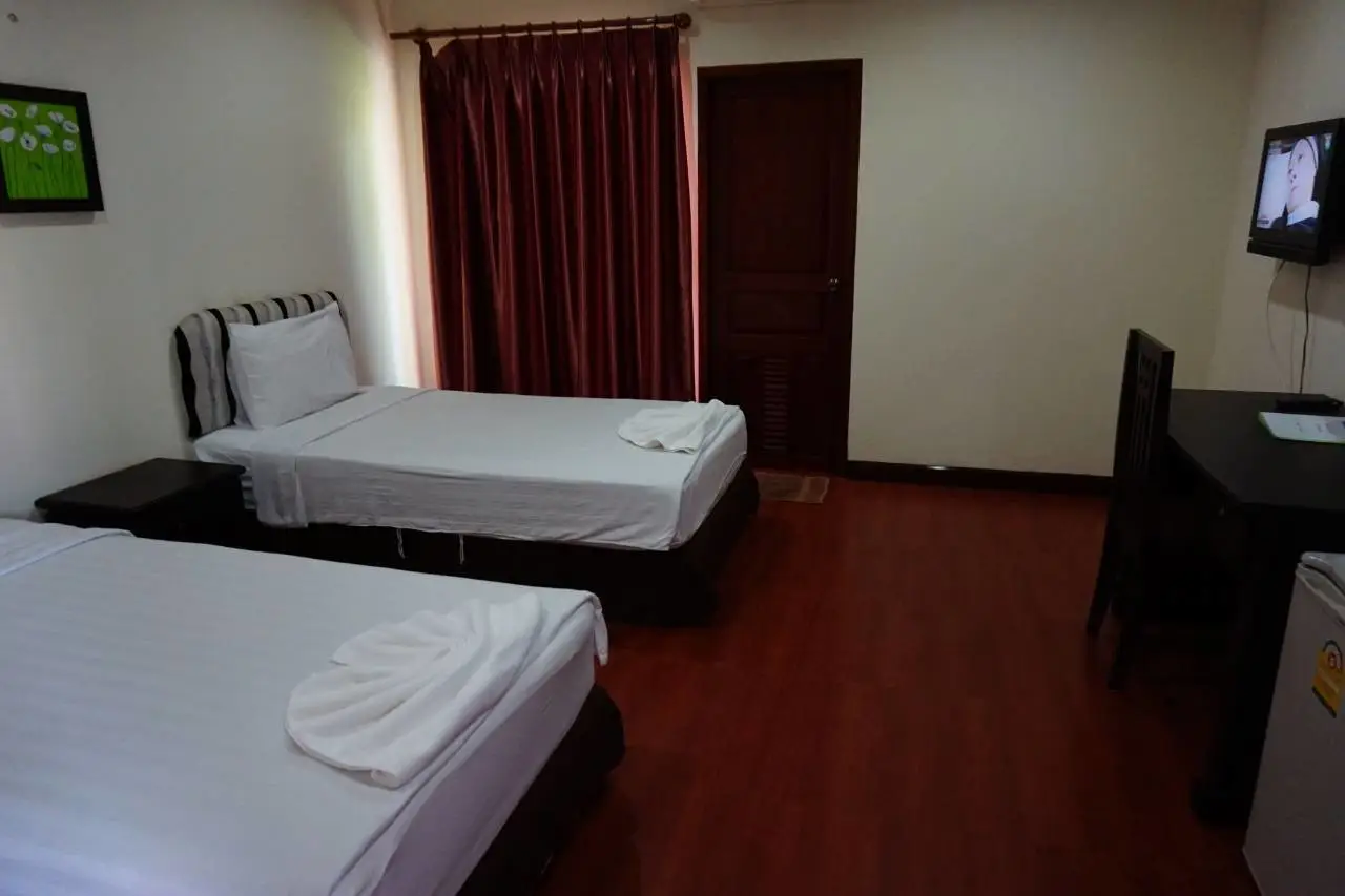 Phounsiri Hotel 1