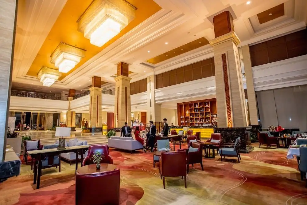 Riverside Hotel 7