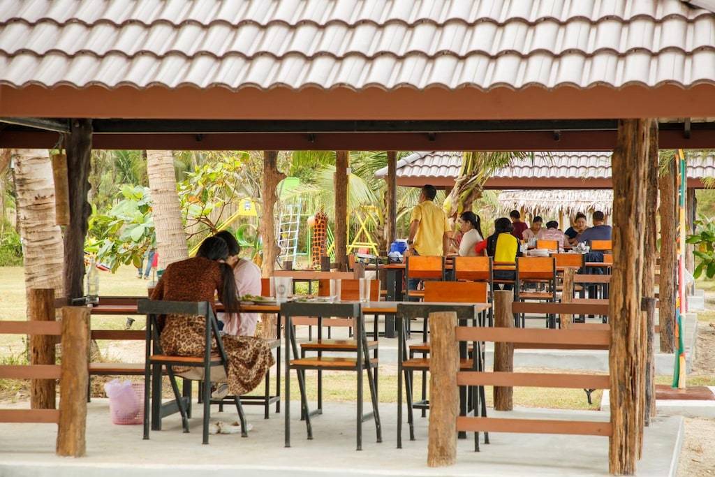 The PP.Beach Resort 7